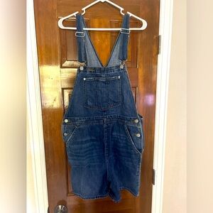 Gap Woman’s overalls M